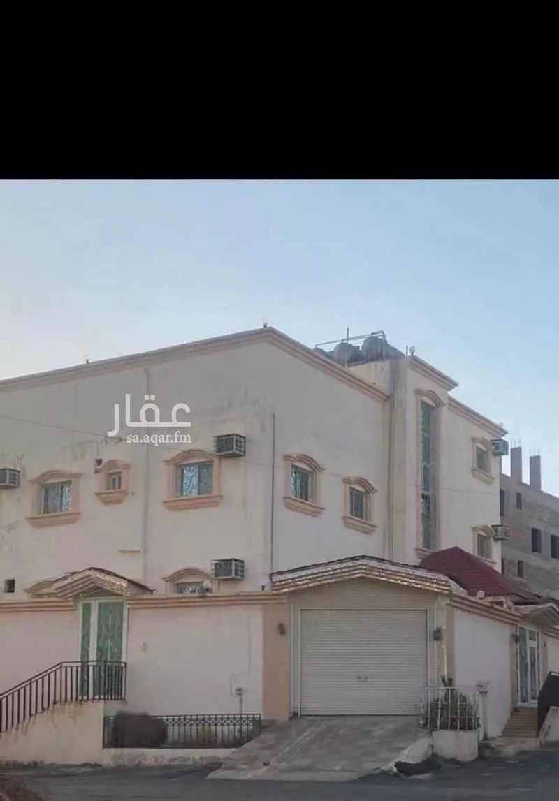 فيلا للبيع في شارع العزيزية الغربى 13, حي العزيزية الغربي, مدينة خميس مشيط, منطقة عسير 1 صورة