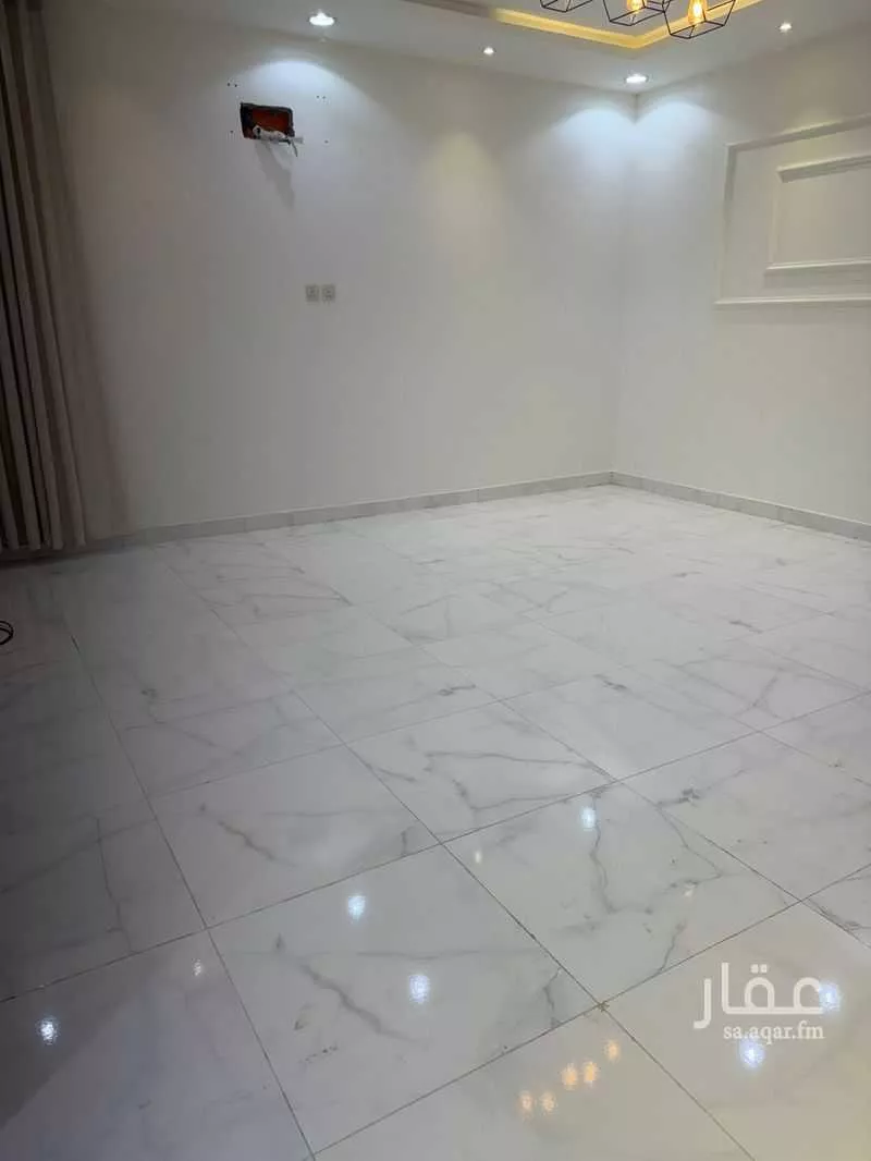 شقة للإيجار في شارع معدان بن ربيعه ، خميس مشيط ، خميس مشيط 1 صورة