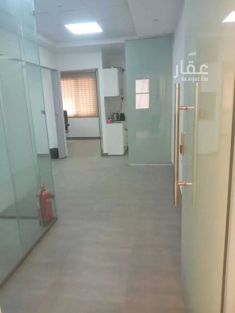 مكتب تجاري للإيجار في شارع 96 ، حي الورود ، الرياض ، منطقة الرياض 1 صورة