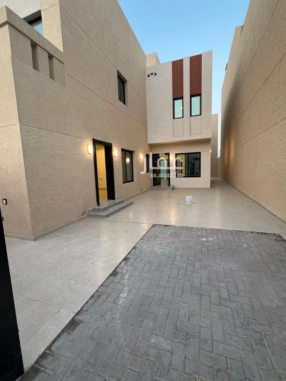 فيلا للإيجار في شارع المطري, حي نمار, مدينة الرياض, منطقة الرياض 1 صورة