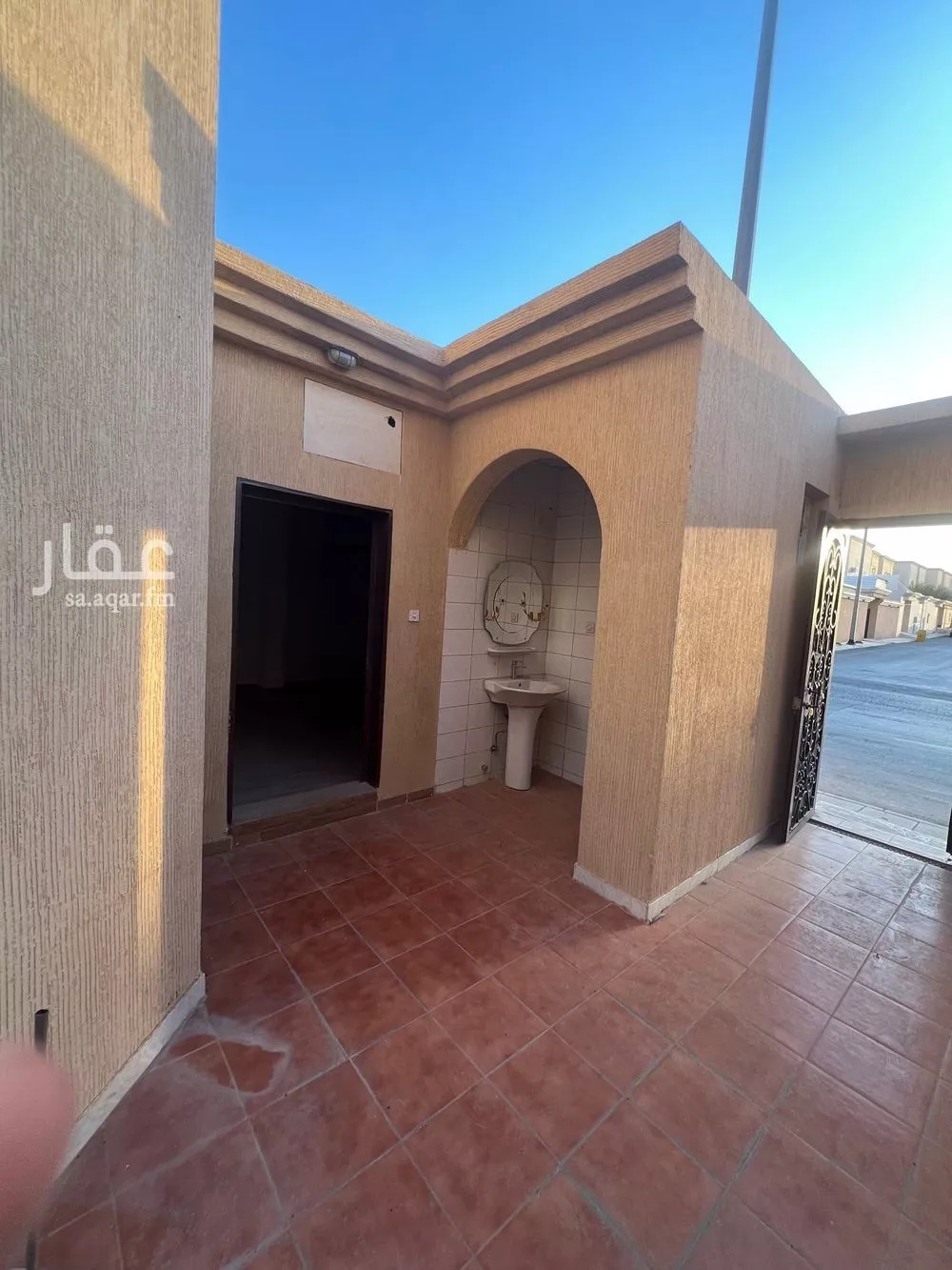 دور للإيجار في شارع زيد بن خارجة, حي شبرا, مدينة الرياض, منطقة الرياض 1 صورة