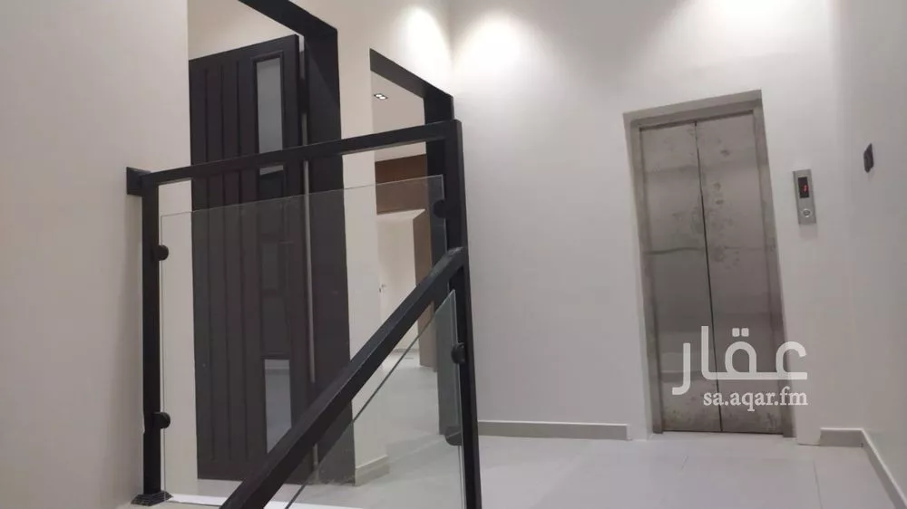 فيلا للبيع في شارع رقم 476, حي المونسية, مدينة الرياض, منطقة الرياض 1 صورة