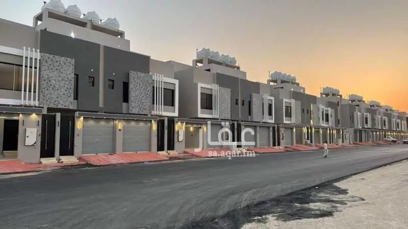 فيلا للبيع في شارع أبي صالح الفزاري, حي بدر, مدينة الرياض, منطقة الرياض 1 صورة