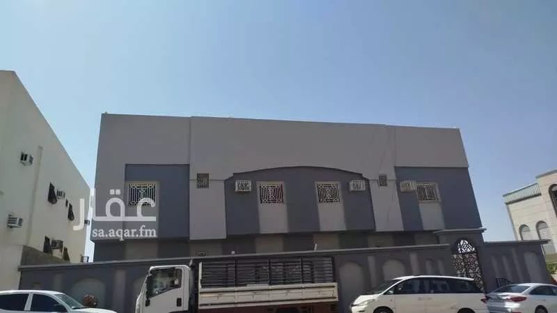 عمارة للبيع في شارع حمزة ابن زيد ، حي ابو بريقاء ، المدينة المنورة ، منطقة المدينة المنورة 1 صورة