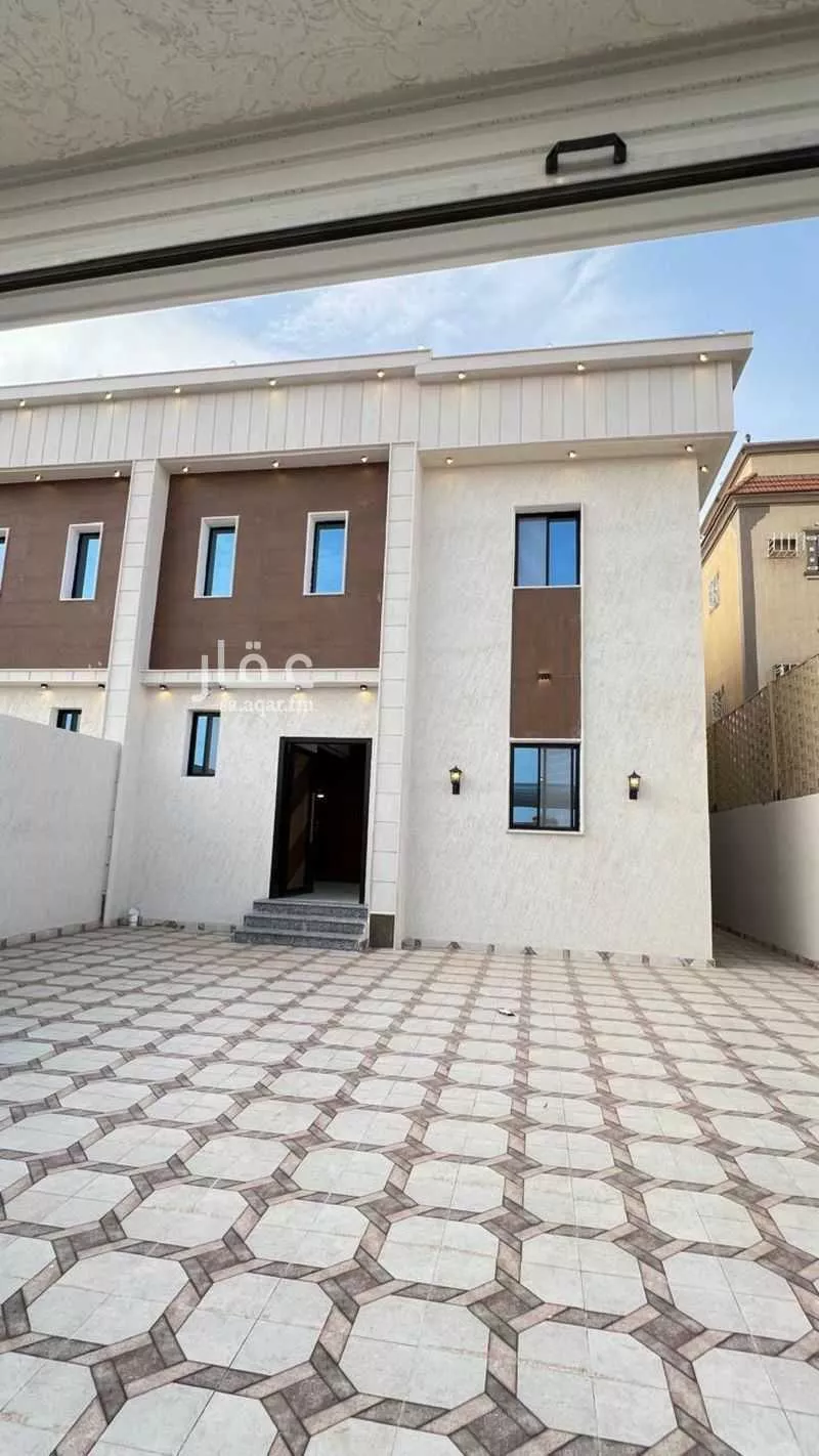 فيلا للبيع في مخططات الغويلا الزراعية ، منطقة نجران 1 صورة