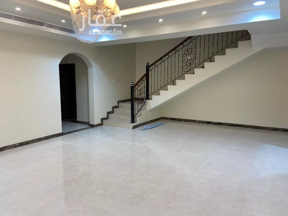 شقة للإيجار في شارع عين دار, حي الصواري, مدينة الخبر, المنطقة الشرقية 1 صورة