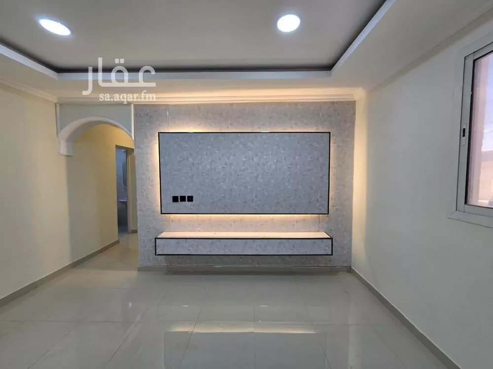 شقة للبيع في شارع فضالة اليتيمي, حي النور, مدينة الدمام, المنطقة الشرقية 1 صورة