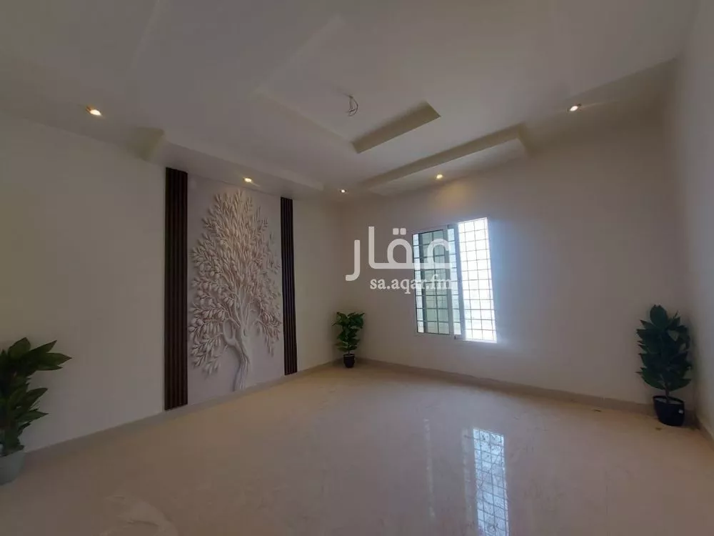 شقة للبيع في شارع القاره, حي الحمراء, مدينة الخبر, المنطقة الشرقية 1 صورة