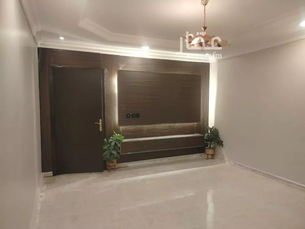 شقة للبيع في شارع طاهر زمخشري, حي النور, مدينة الدمام, المنطقة الشرقية 1 صورة