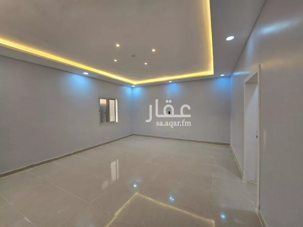 شقة للبيع في شارع سهيل بن رافع, حي ضاحية الملك فهد, مدينة الدمام, المنطقة الشرقية 1 صورة