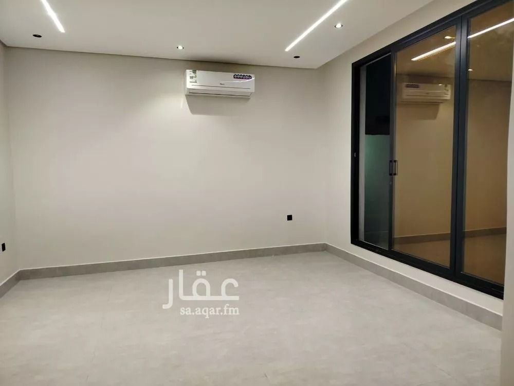 شقة للبيع في شارع القرية العليا, حي الحمراء, مدينة الخبر, المنطقة الشرقية 1 صورة