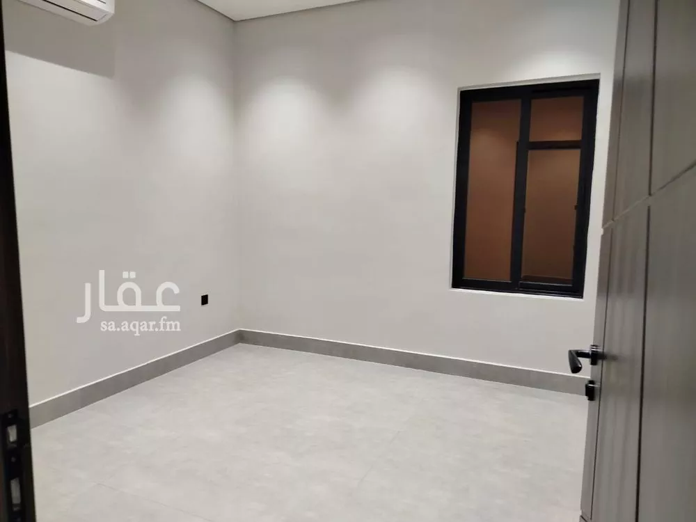 شقة للبيع في شارع القرية العليا, حي الحمراء, مدينة الخبر, المنطقة الشرقية 1 صورة