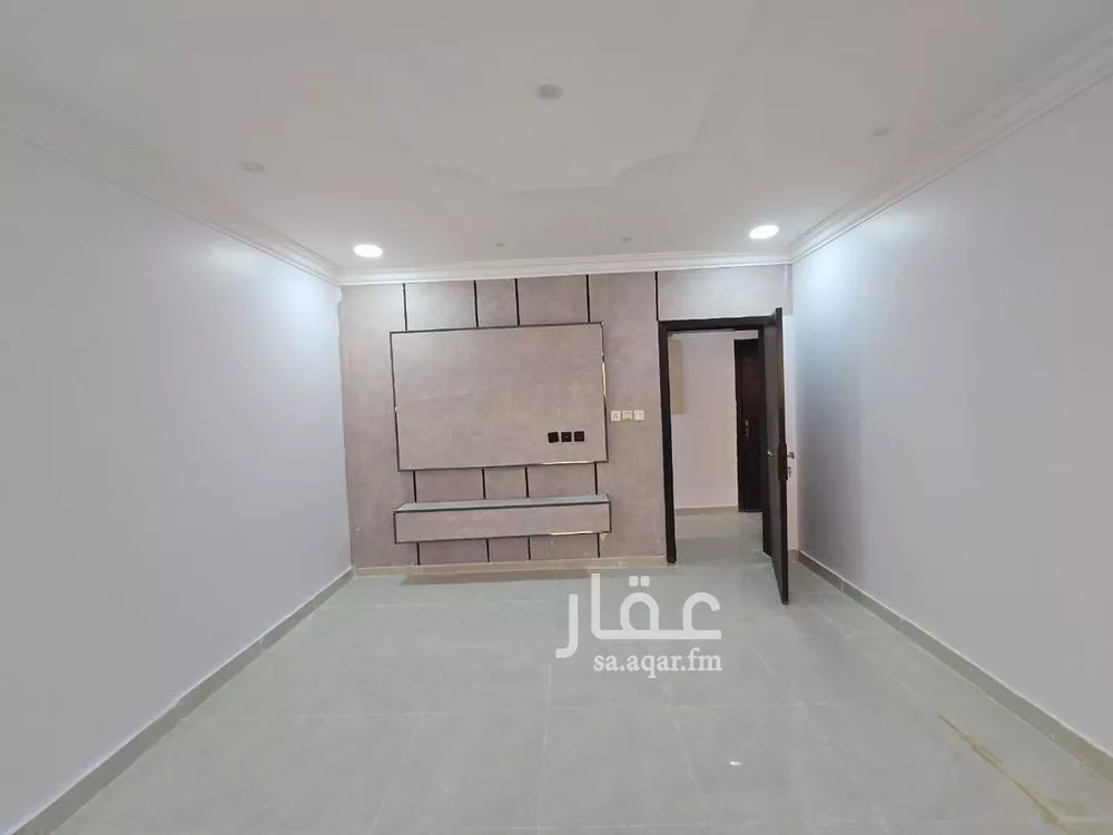 شقة للبيع في شارع طلحة ابن مالك, حي ضاحية الملك فهد, مدينة الدمام, المنطقة الشرقية 1 صورة