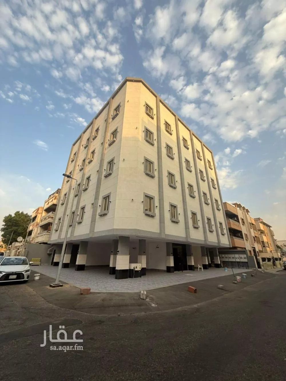 عمارة للبيع في شارع التوفيق, حي مشرفة, مدينة جدة, منطقة مكة المكرمة 1 صورة