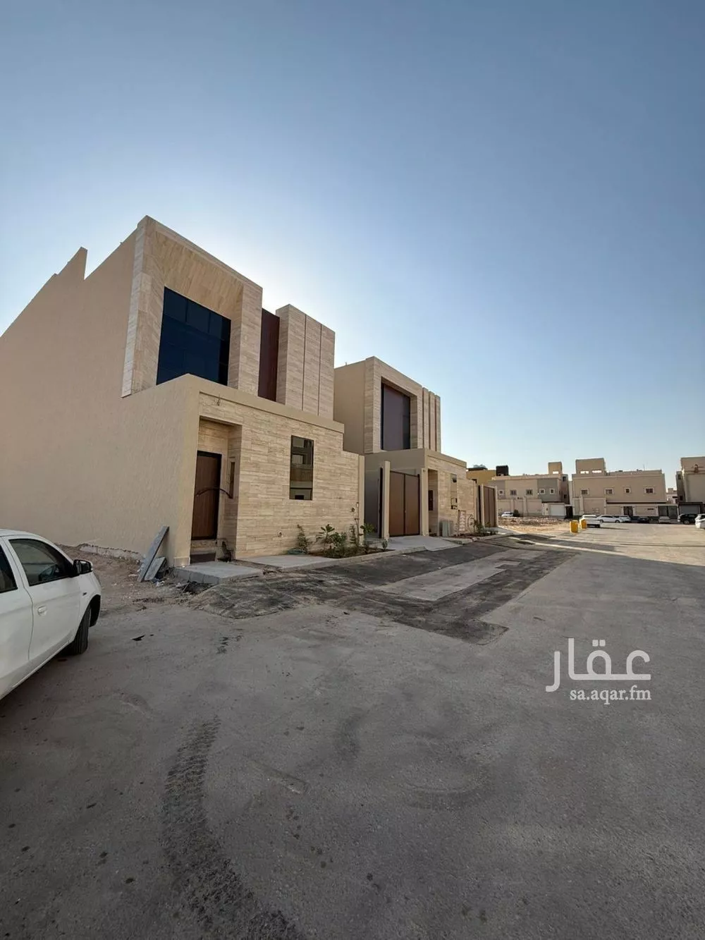 فيلا للبيع في شارع عمر بن عبدالقادر مفتي, حي المهدية, مدينة الرياض, منطقة الرياض 1 صورة