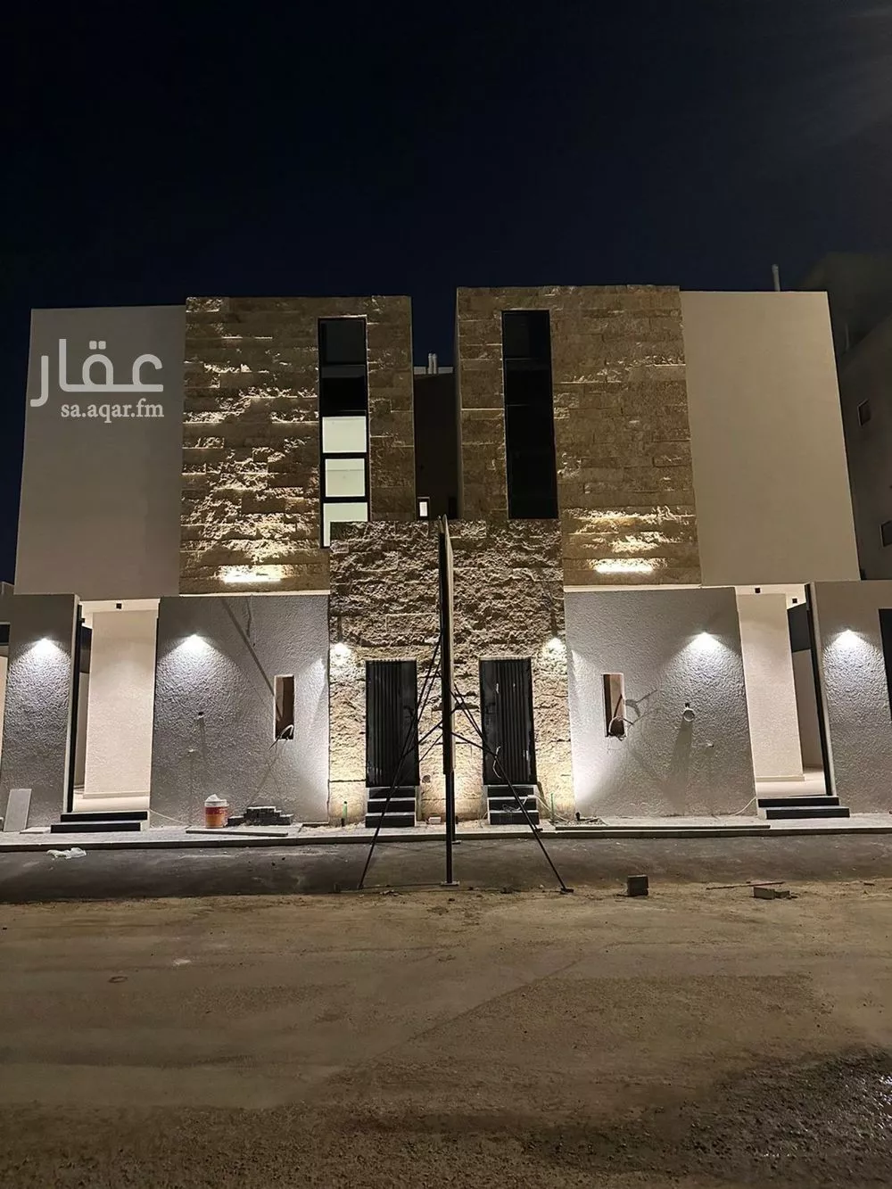 فيلا للبيع في شارع أحمد بن خيرة, حي الرمال, مدينة الرياض, منطقة الرياض 1 صورة