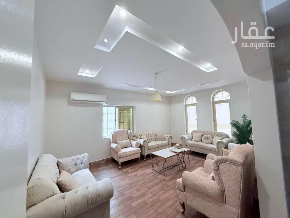 شقة للبيع في شارع ابو محمد المهذب, حي الندى, مدينة الدمام, المنطقة الشرقية 1 صورة