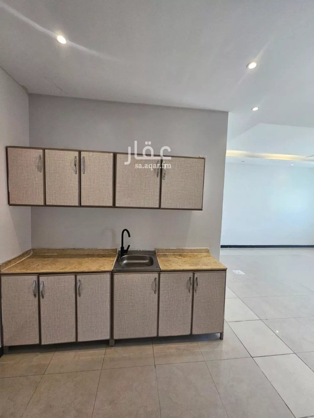 شقة للإيجار في شارع جبل علي, حي غرناطة, مدينة الرياض, منطقة الرياض 1 صورة