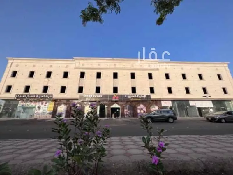 عمارة للإيجار في شارع سعد بن عثمان, حي وادي مذينب, مدينة المدينه المنوره, منطقة المدينة المنورة 1 صورة