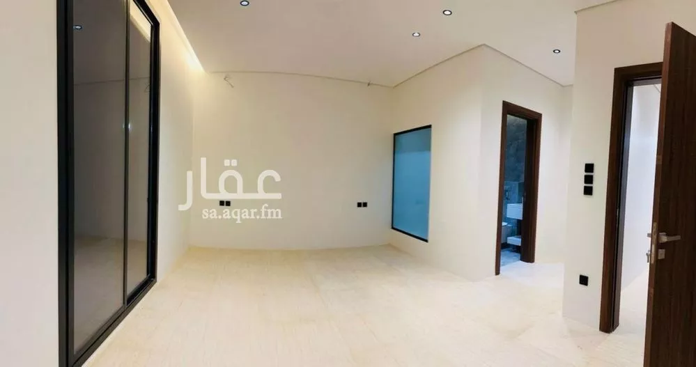 عمارة للبيع في شارع ابن أبي خلق, حي النرجس, مدينة الرياض, منطقة الرياض 1 صورة