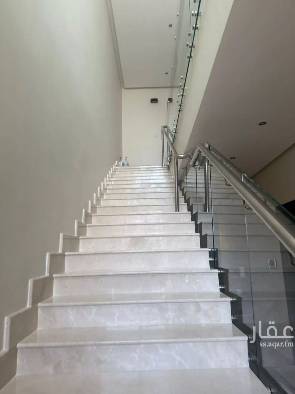 فيلا للبيع في شارع ميمون بن جعفر, حي العارض, مدينة الرياض, منطقة الرياض 1 صورة