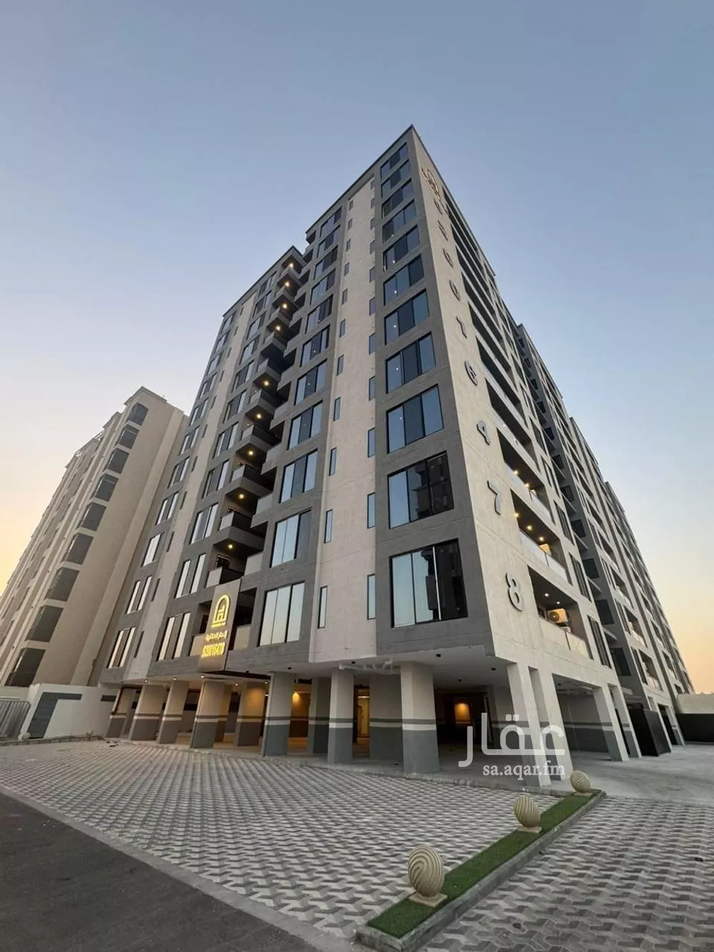 شقة للبيع في شارع 13أ, حي ضاحية الملك فهد, مدينة الدمام, المنطقة الشرقية 1 صورة