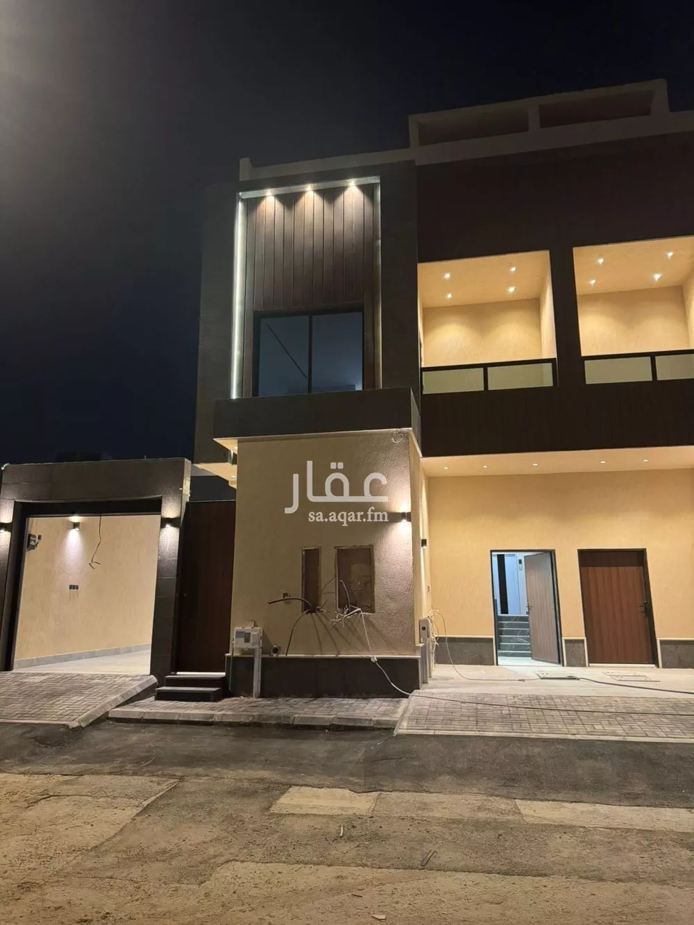 دور للبيع في شارع الضياء, حي الجنادرية, مدينة الرياض, منطقة الرياض 1 صورة