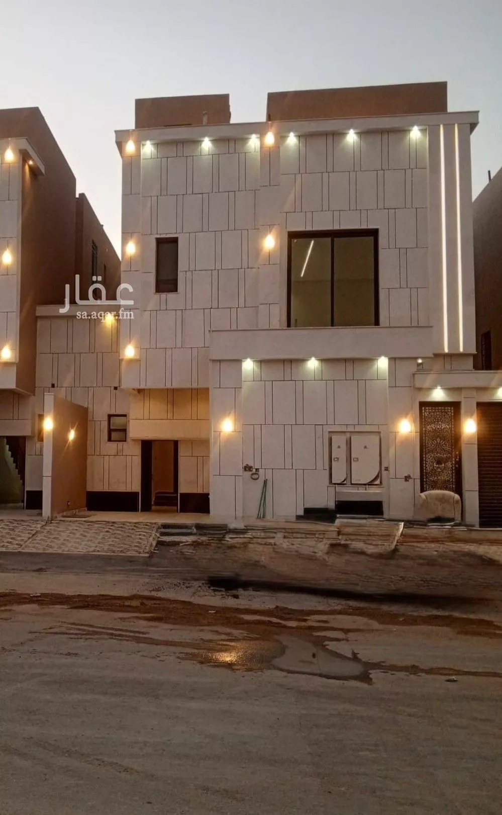 شقة للبيع في شارع الميناء, حي الندوة, مدينة الرياض, منطقة الرياض 1 صورة