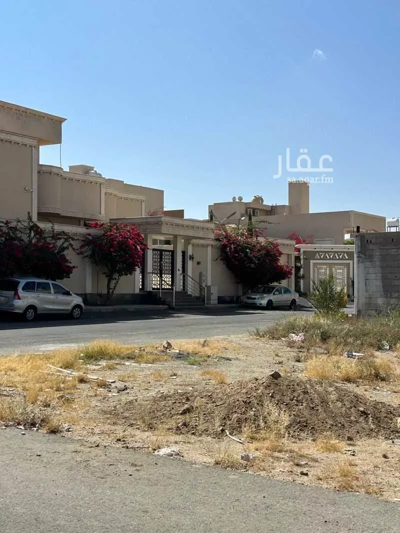 أرض للبيع في شارع عمرو ابن سعيد ابن العاص ، خميس مشيط ، خميس مشيط 1 صورة