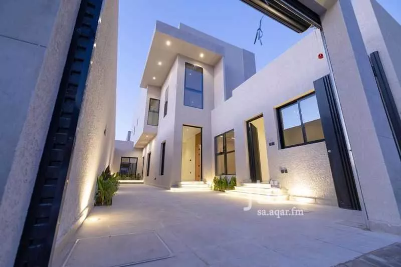 فيلا للبيع في شارع عبدالرحمن بن سلامة, حي العارض, مدينة الرياض, منطقة الرياض 1 صورة