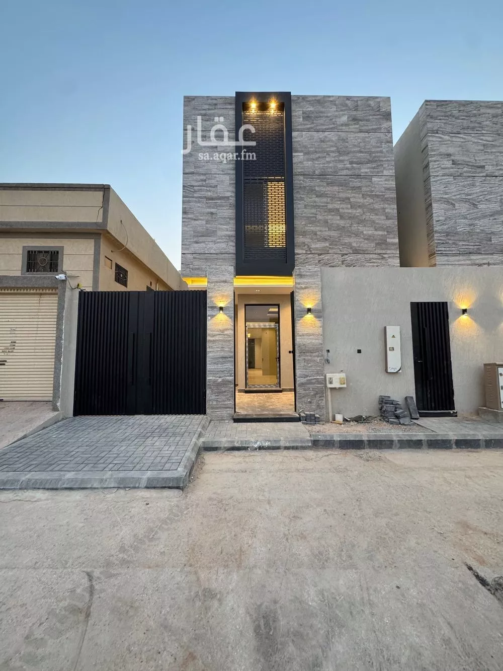 فيلا للبيع في شارع تميم الحلي, حي الملك فيصل, مدينة الرياض, منطقة الرياض 1 صورة