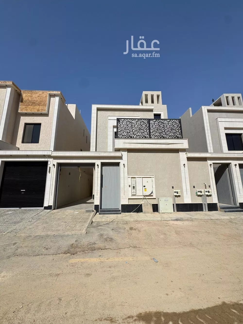 دور للبيع في شارع رقم 90, حي الجنادرية, مدينة الرياض, منطقة الرياض 1 صورة