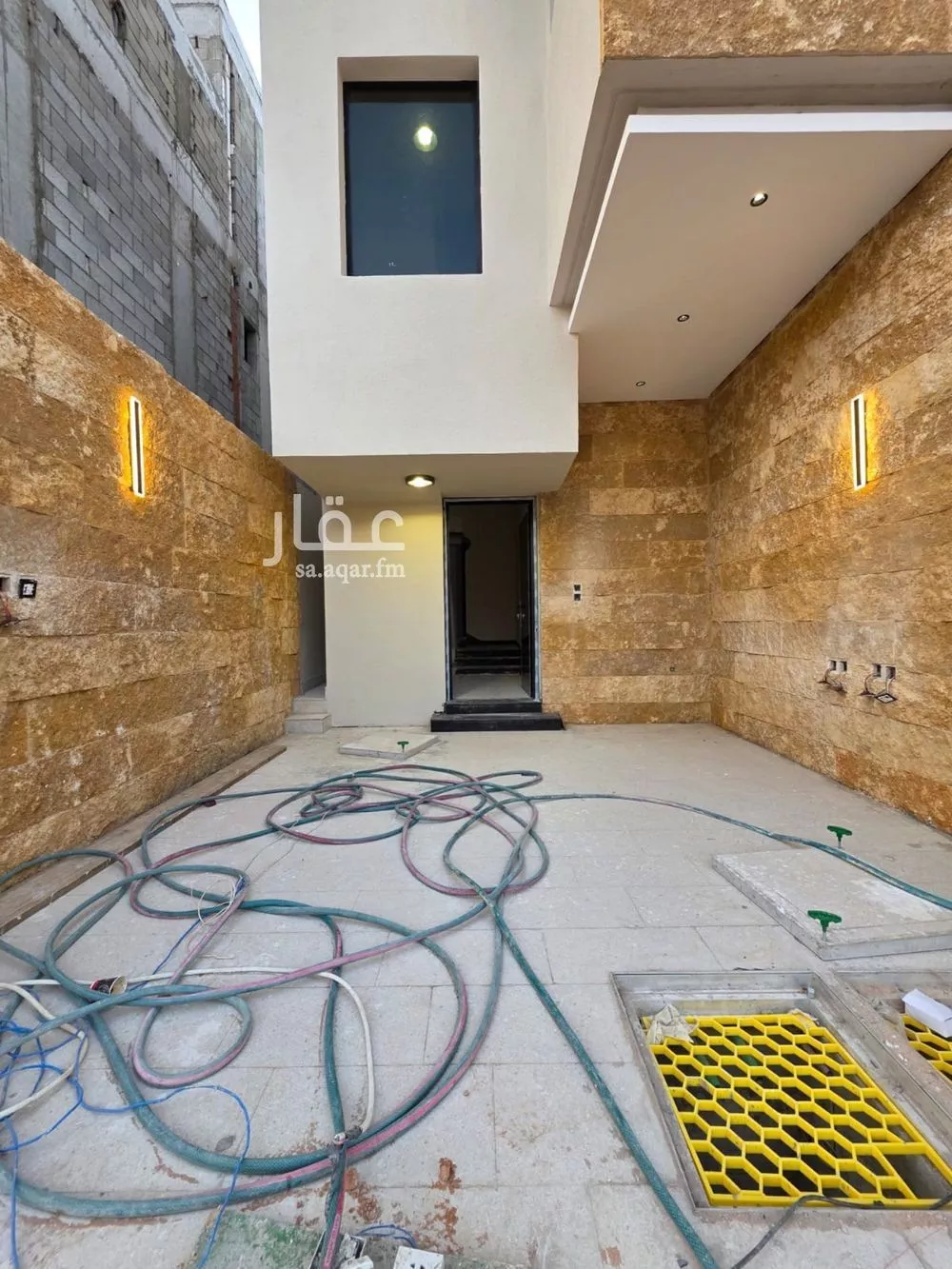 دور للبيع في شارع عاصم الكاتب, حي الملك فيصل, مدينة الرياض, منطقة الرياض 1 صورة