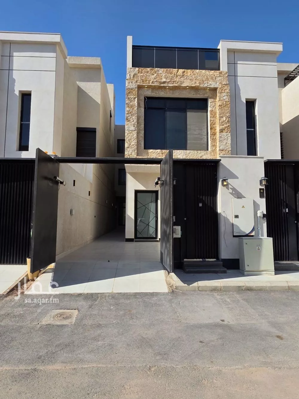 فيلا للبيع في شارع الندوه, حي اليرموك, مدينة الرياض, منطقة الرياض 1 صورة