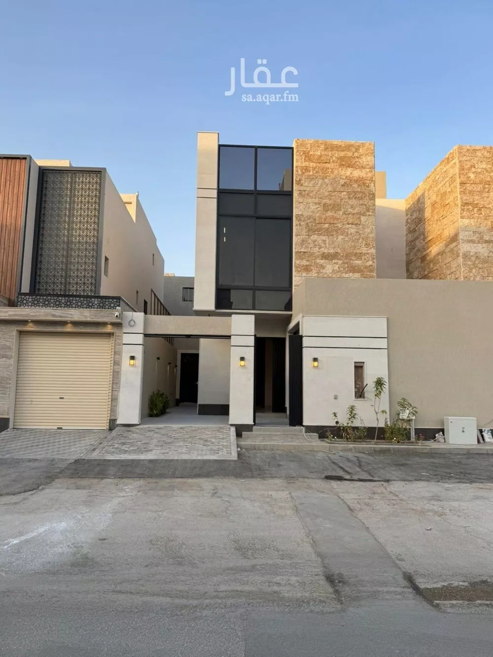 فيلا للبيع في شارع رقم 274, حي المونسية, مدينة الرياض, منطقة الرياض 1 صورة