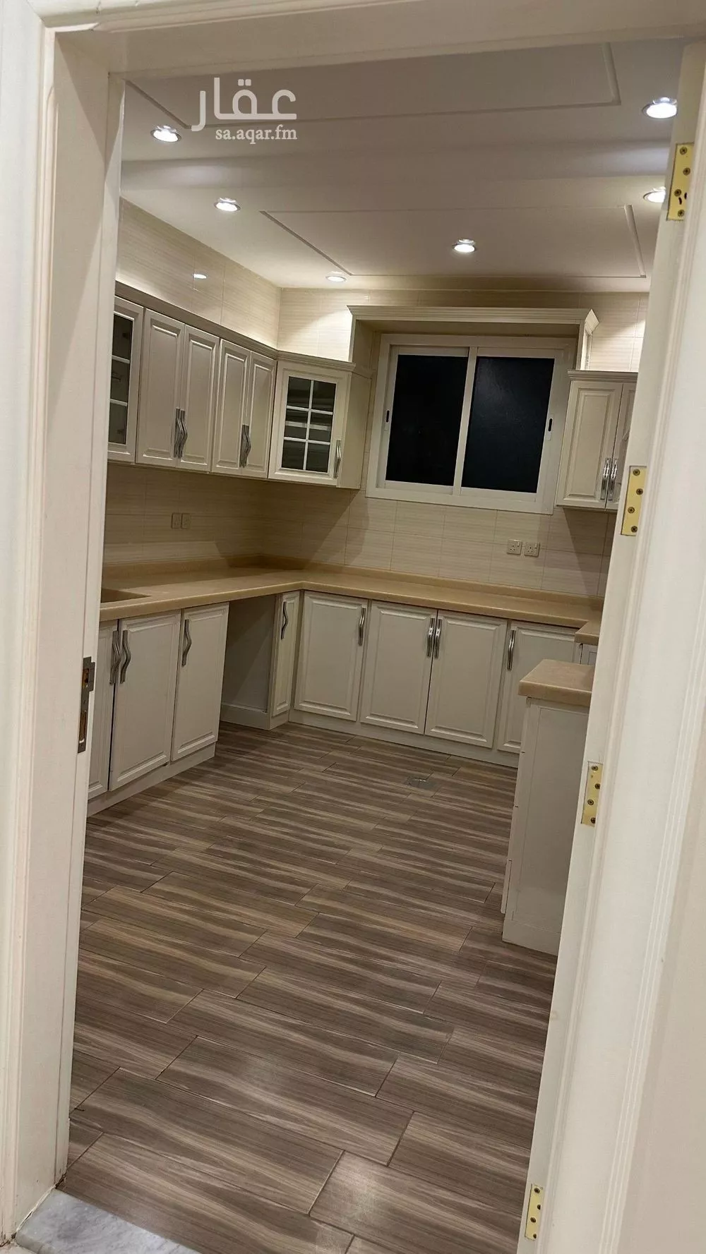 شقة للإيجار في شارع رقم 281, حي الملقا, مدينة الرياض, منطقة الرياض 1 صورة