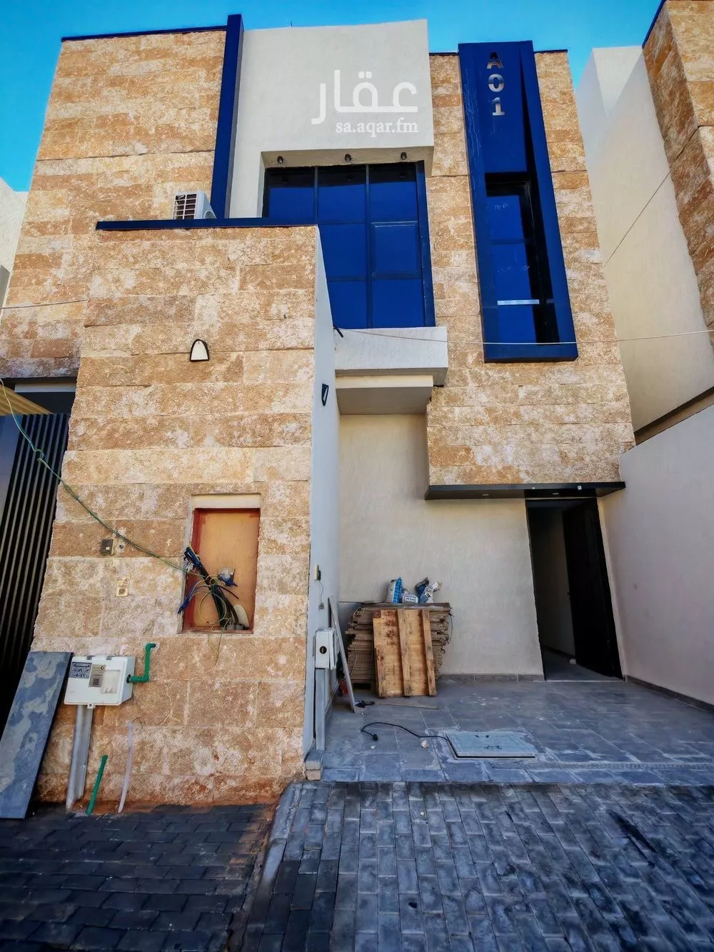 دور للبيع في شارع عبدالله الأنصاري, حي الخليج, مدينة الرياض, منطقة الرياض 1 صورة