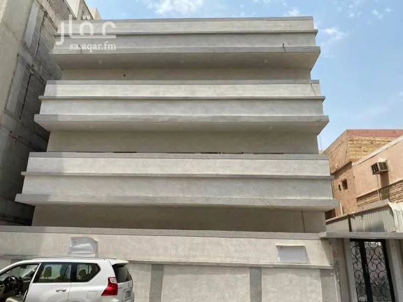 عمارة للإيجار في شارع الامير مشاري بن عبدالعزيز ، حي مدينة العمال ، الخبر ، الخبر 1 صورة