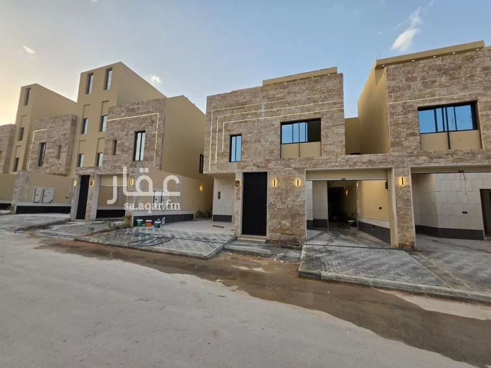 دور للبيع في شارع العذبه, حي طويق, مدينة الرياض, منطقة الرياض 1 صورة