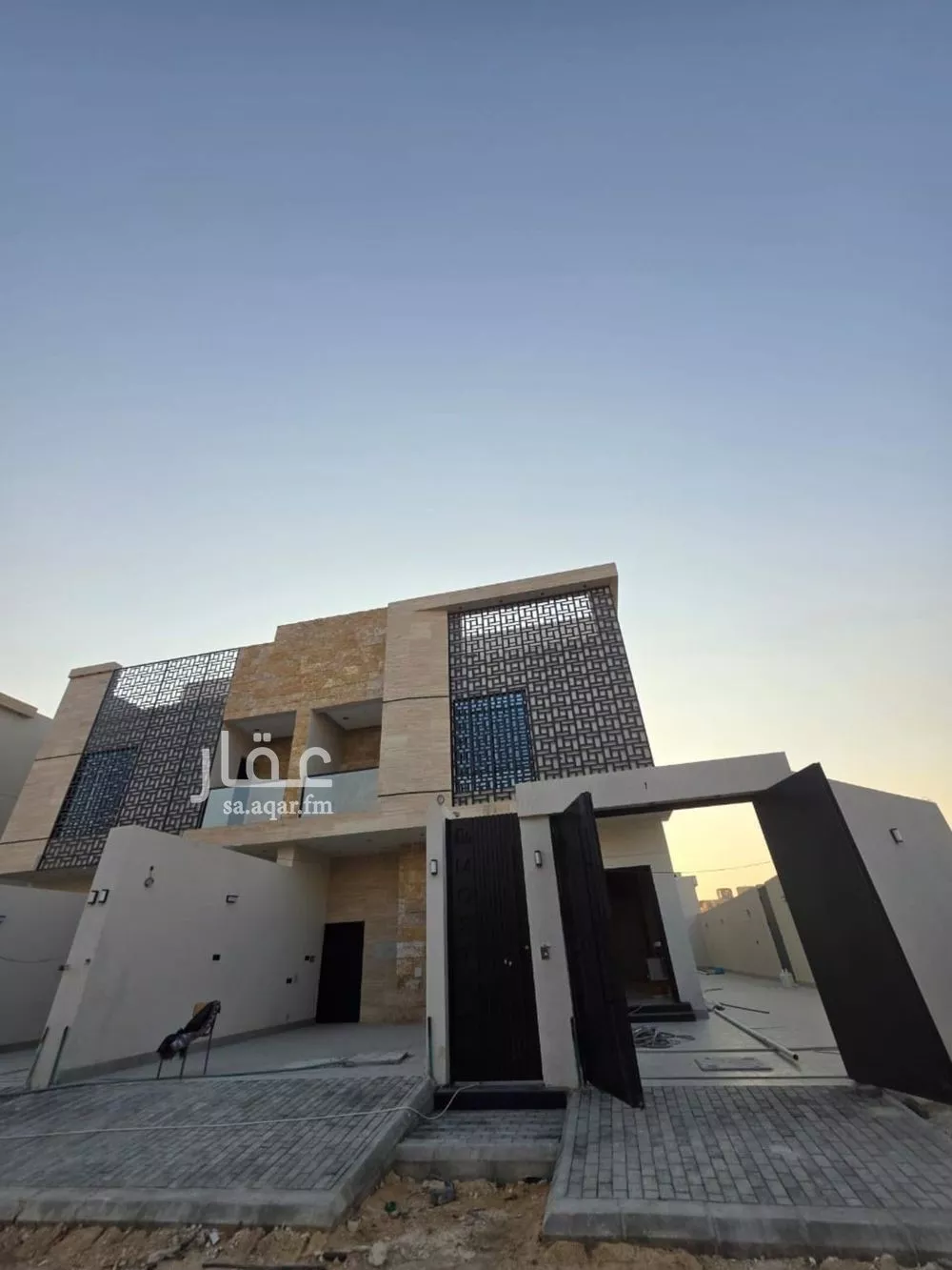 دور للبيع في شارع أبي حاجب سالم, حي طويق, مدينة الرياض, منطقة الرياض 1 صورة