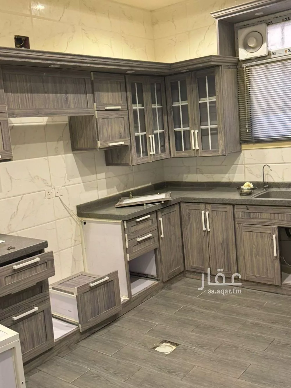 فيلا للإيجار في شارع عمر بن سعيد الأموي, حي طويق, مدينة الرياض, منطقة الرياض 1 صورة