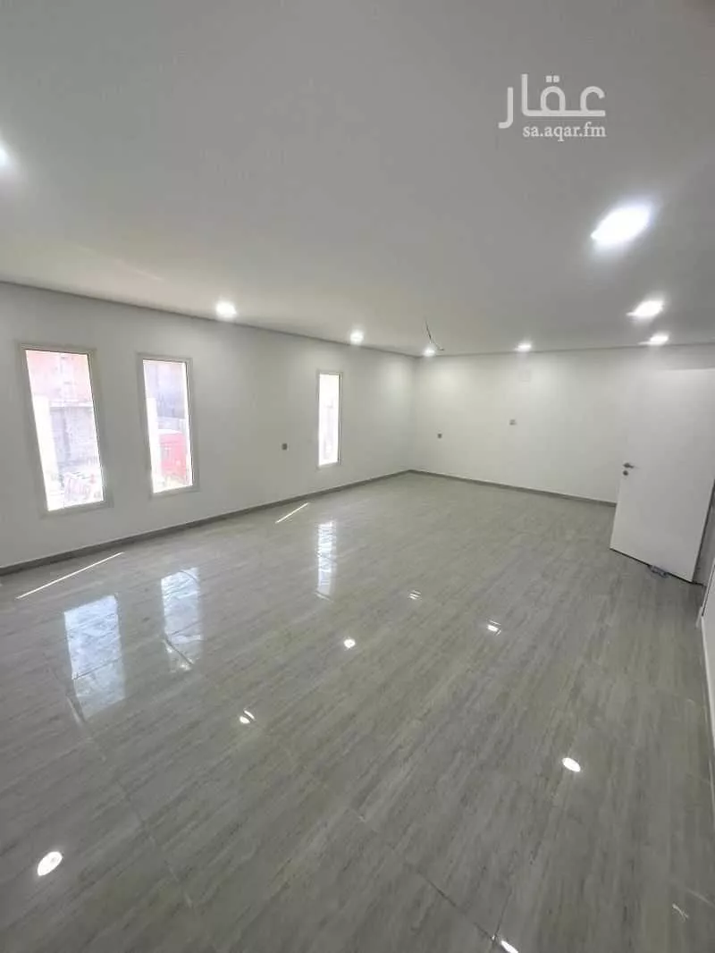 شقة للبيع في شارع وادى فاطمه, حي الضباب, مدينة الدمام, المنطقة الشرقية 1 صورة