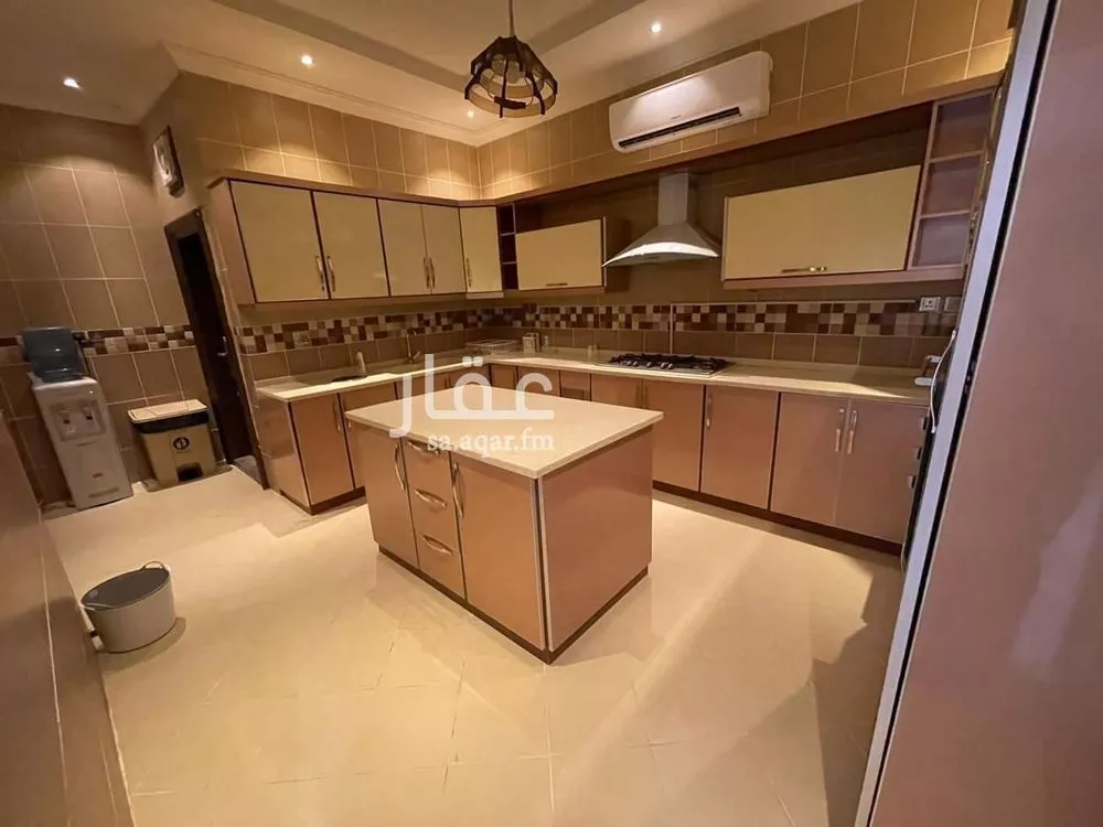 فيلا للبيع في شارع علي ابن ابي الازهر, حي الأمواج, مدينة جدة, منطقة مكة المكرمة 1 صورة