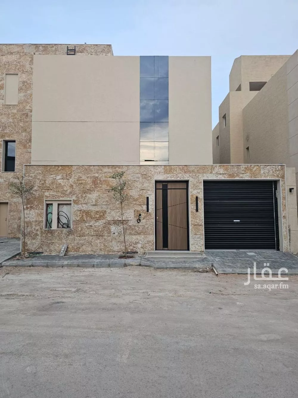 فيلا للبيع في شارع احمد بن سعيد, حي العارض, مدينة الرياض, منطقة الرياض 1 صورة