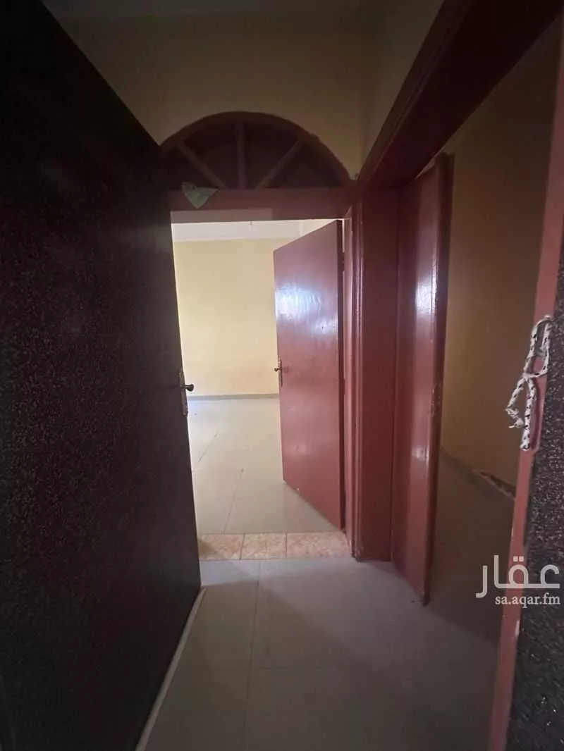 شقة للإيجار في شارع عبدالله ابن غنام ، حي الياسمين ، حائل ، منطقة حائل 1 صورة