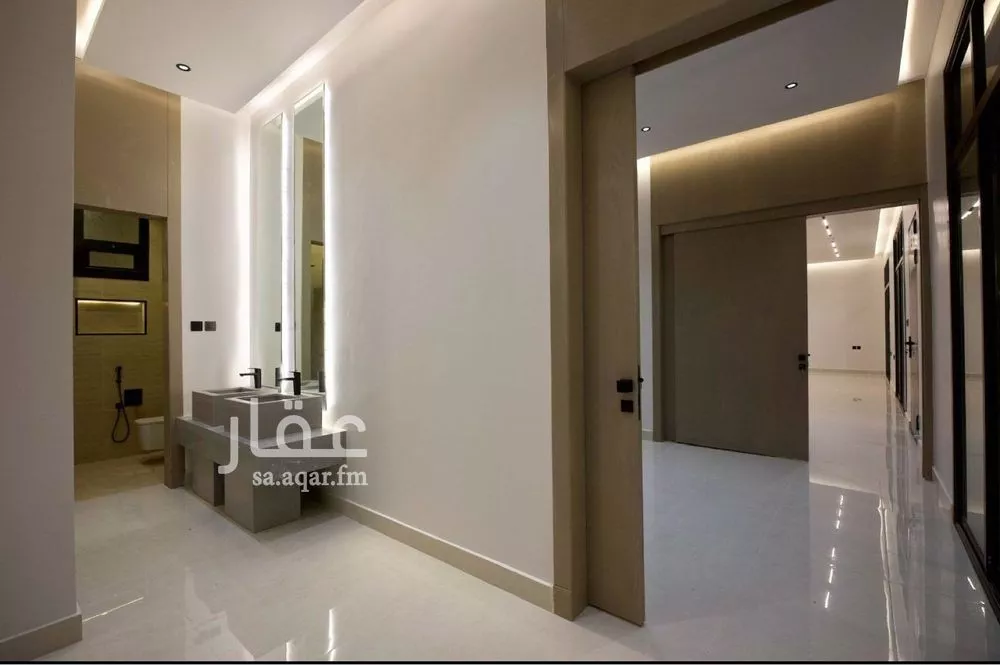 فيلا للبيع في شارع عبيد الخزاعي, حي الخليج, مدينة الرياض, منطقة الرياض 1 صورة
