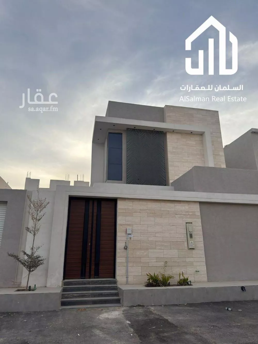 فيلا للبيع في شارع عقرباء 168, حي عقرباء, مدينة الجبيلة, منطقة الرياض 1 صورة