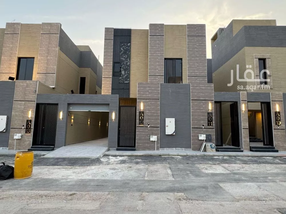 دور للبيع في شارع رقم 322, حي المونسية, مدينة الرياض, منطقة الرياض 1 صورة