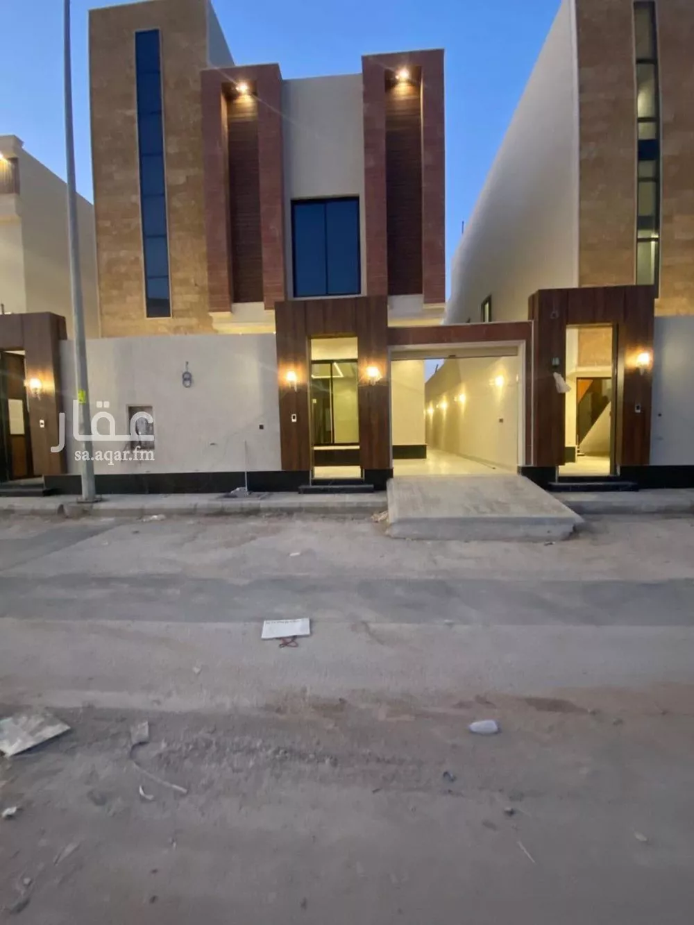 فيلا للبيع في شارع عبيد بن رافع, حي الرمال, مدينة الرياض, منطقة الرياض 1 صورة