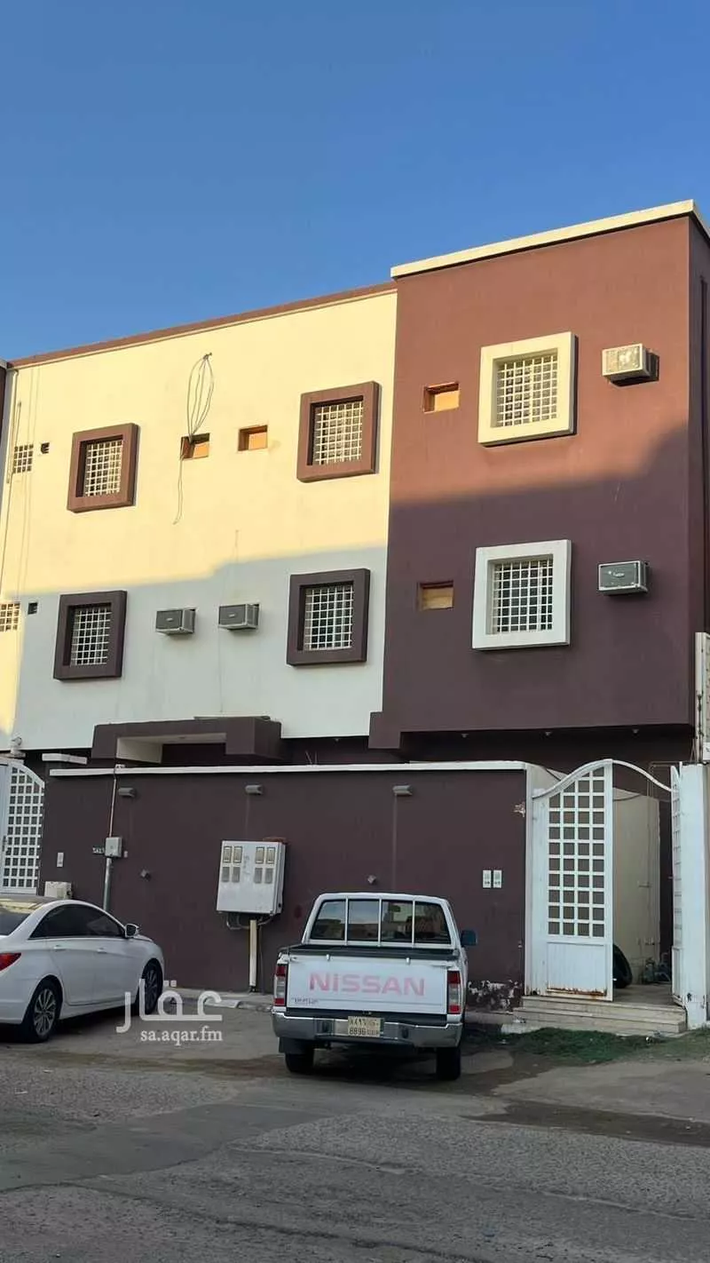 عمارة للبيع في شارع الأمير فيصل بن بندر بن عبدالعزيز ، حي الملك عبدالله ، بيشة ، بيشة 1 صورة